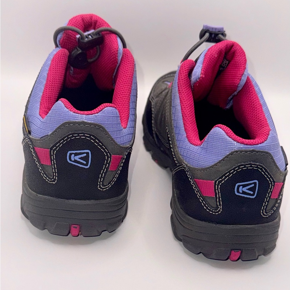 Keen Women's Black with Lavender & Pink Low Hiking Shoes - Picture 3 of 6